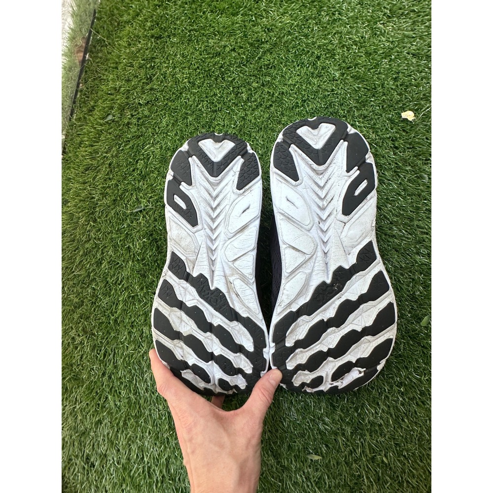 HOKA Clifton 9 Men's Running Shoes Black White Size 10.5 Cushioned Sneakers - Picture 3 of 7